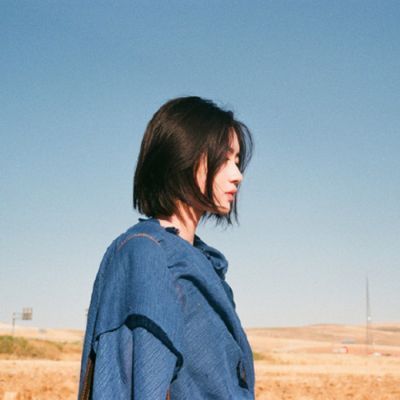 头像女图片背影短发 6