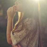 头像女图片伤感模糊背影 3