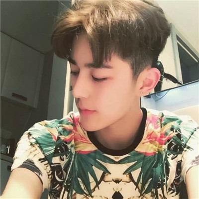孤独感头像高清男 1