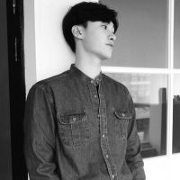 休闲风头像男 6