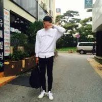 又野性又撩人的头像男 3