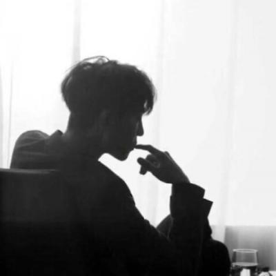 小众男头像 4