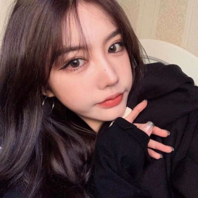 高级有质感的微信头像女 6