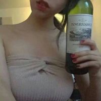 女生头像锁骨高级质感