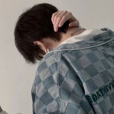头像男生霸气冷酷 1