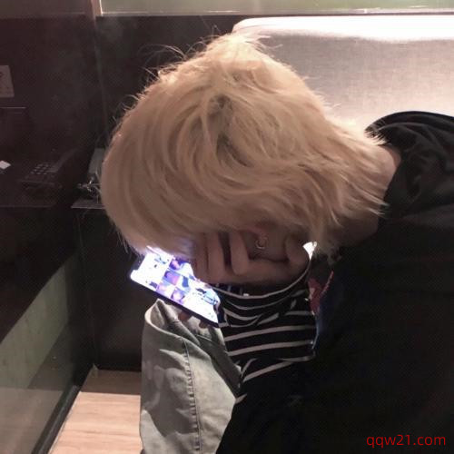头像男ins高级质感真人不露脸 1
