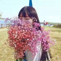 手捧花头像女