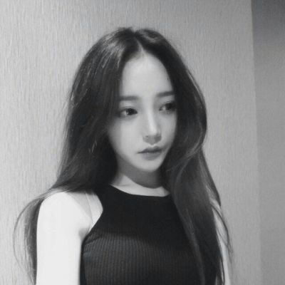 头像女侧面高冷霸气 5
