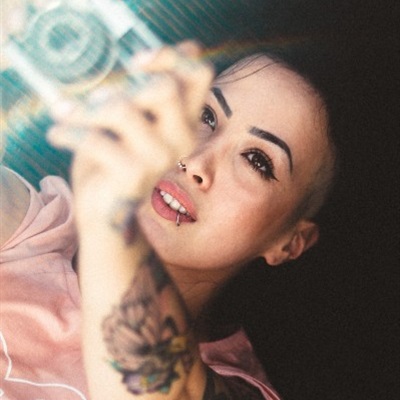 欧美女头像ins高级质感有纹身 7