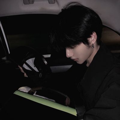 高颜值男生头像真人 7