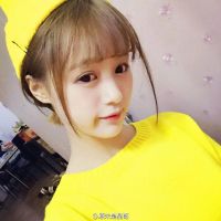 丧系头像强颜欢笑女 3