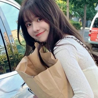 好看图片头像霸气女 1