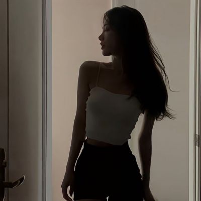 2023年网图头像女