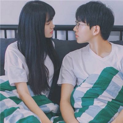 和月见黑搭配的头像 5