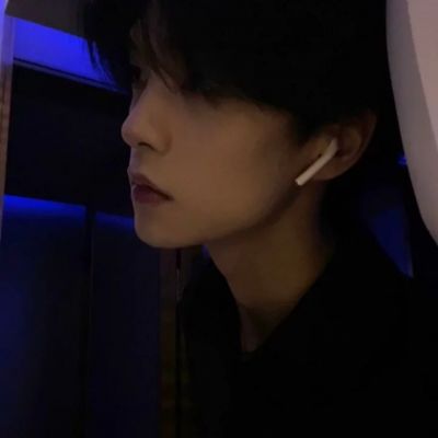 男头像ins高级质感小众真人 1