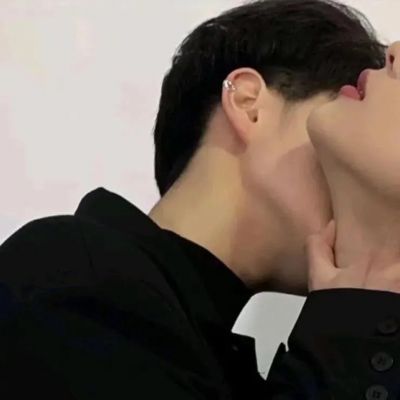 qq头像情侣一男一女两张分开 7