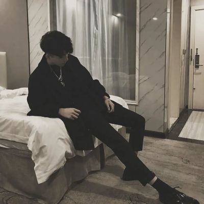 治愈系头像男真人 10