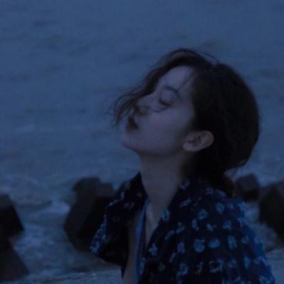 头像女蓝色系