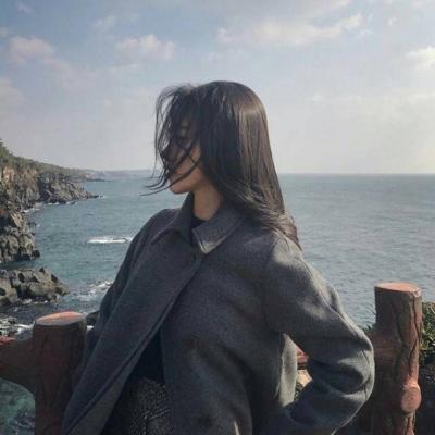 2023年微信新头像气质美女背影