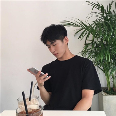 男生抱狗狗头像 6