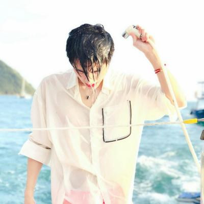 30岁成熟男人微信头像取图 5