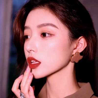 真人头像背影女可保存 3