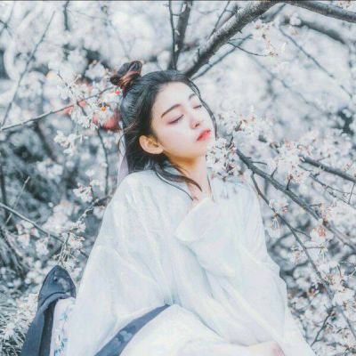 老年女人头像照片 5