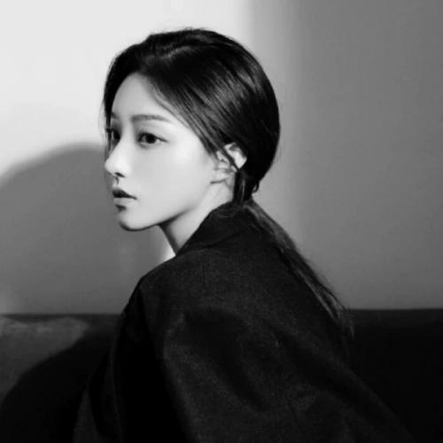 好看图片头像霸气女 6
