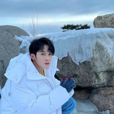 头像2023最新款图片男文艺范