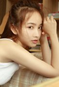 长腿mm纤细身材迷人写真集