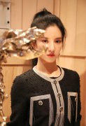 刘些宁清新甜美写真图片