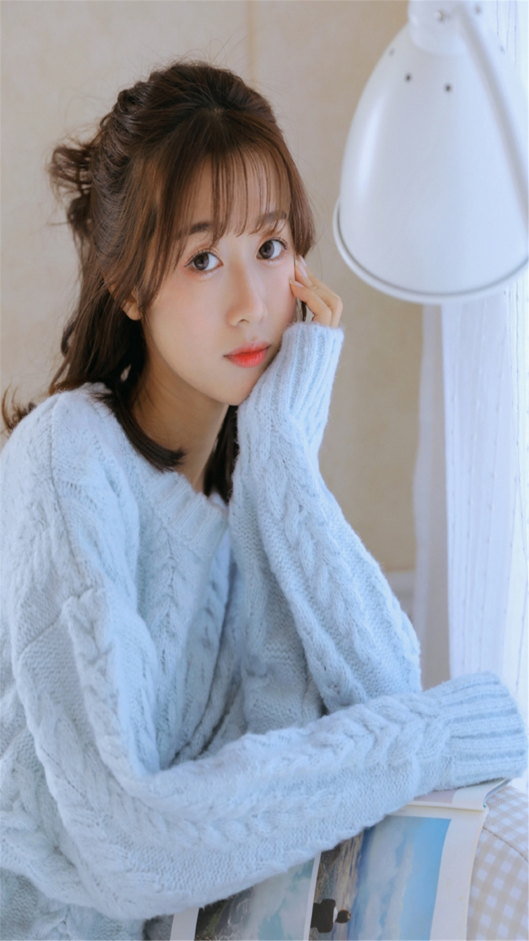 性感美女美腿养眼高清手机壁纸