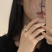 又渣又撩的游戏名字