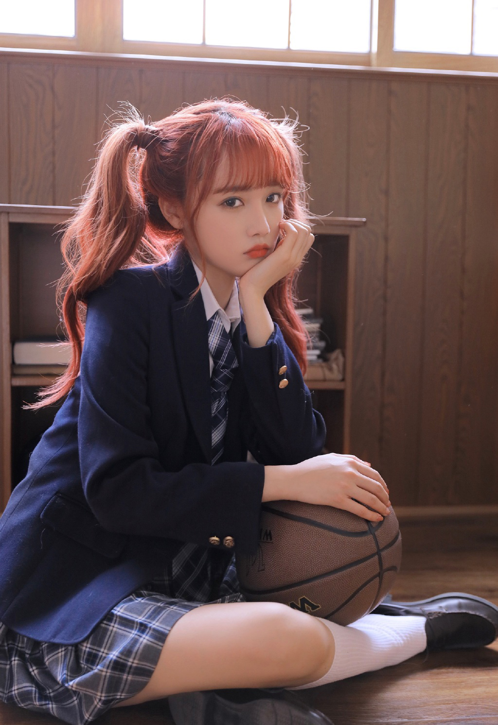 SNH48宋昕冉红发双马尾制服写真图片 2