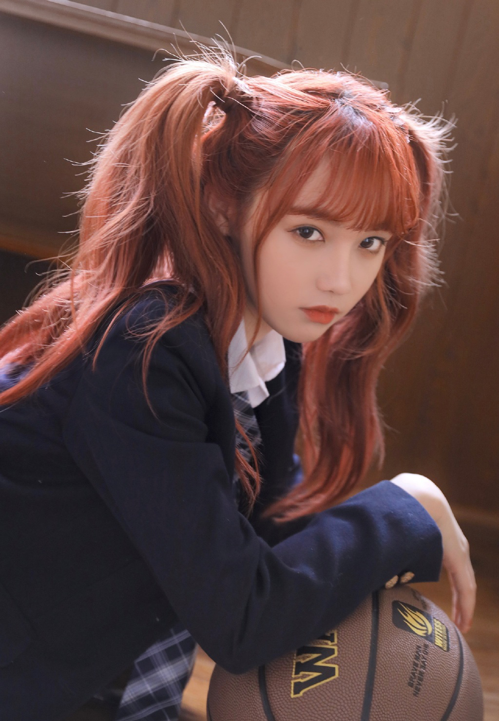 SNH48宋昕冉红发双马尾制服写真图片 5