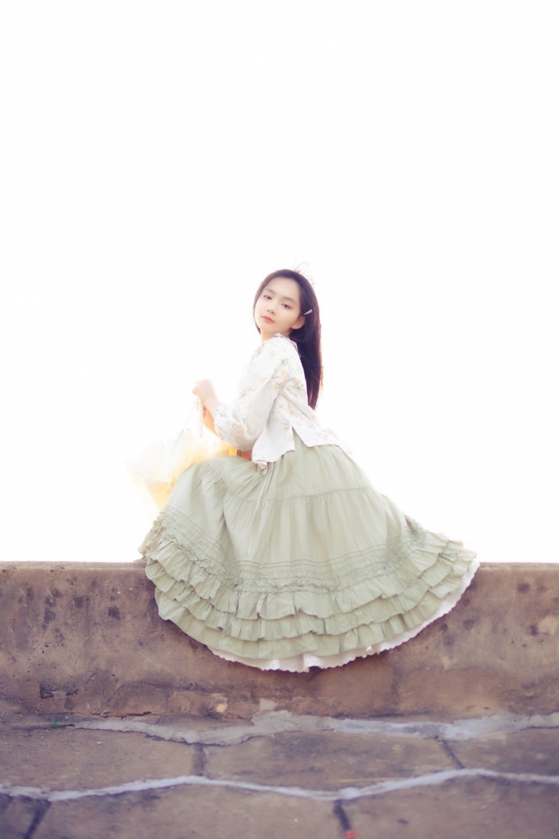 元气美女户外森系养眼写真摄影 6