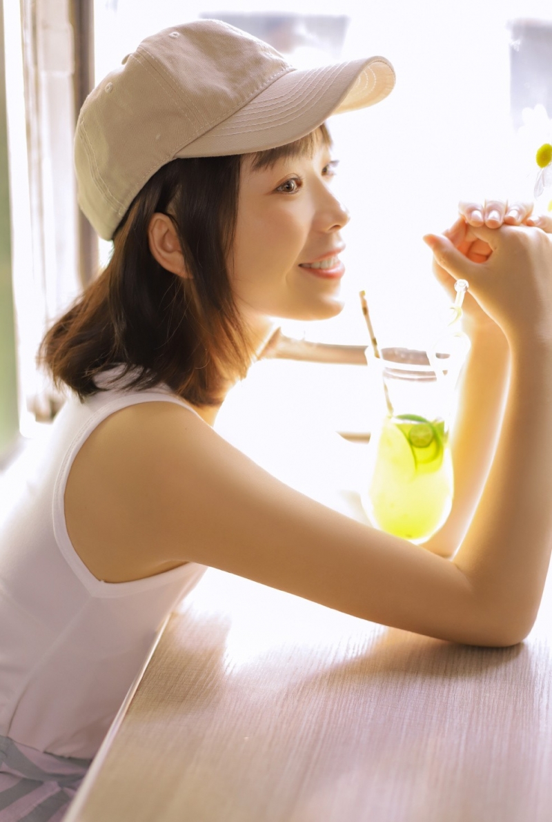 元气美女活力满满小清新图片 5