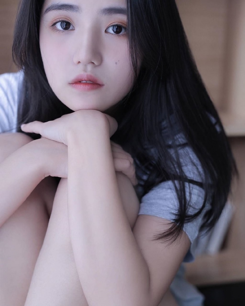 白净萌妹纸笑容甜美可爱图片 6