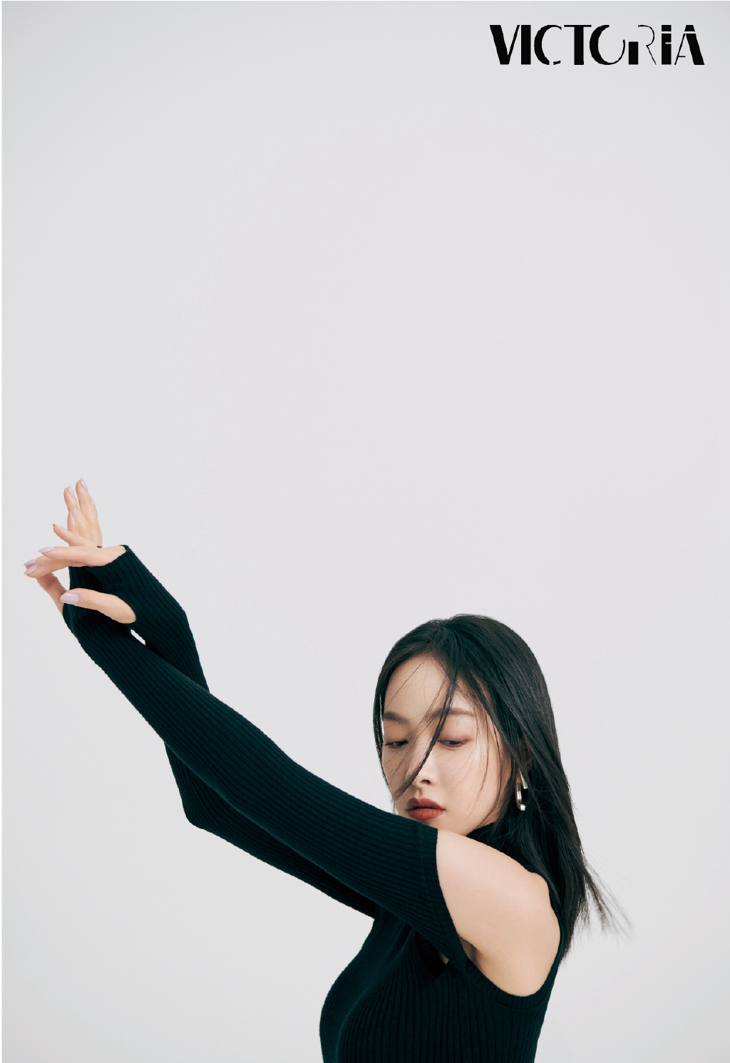 宋茜露肩毛衣性感写真图片 5