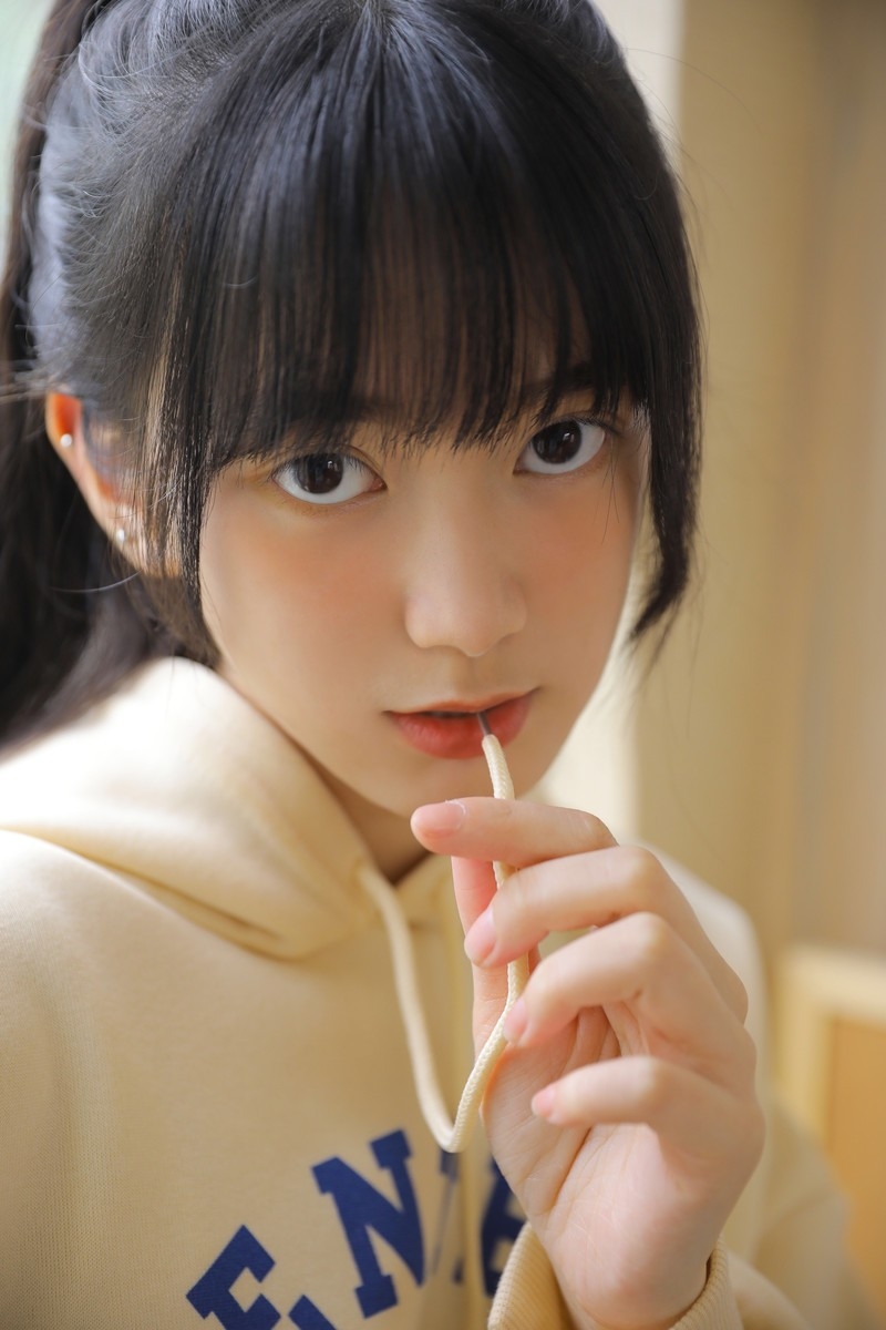 鹅蛋脸美女青春有活力写真摄影 2