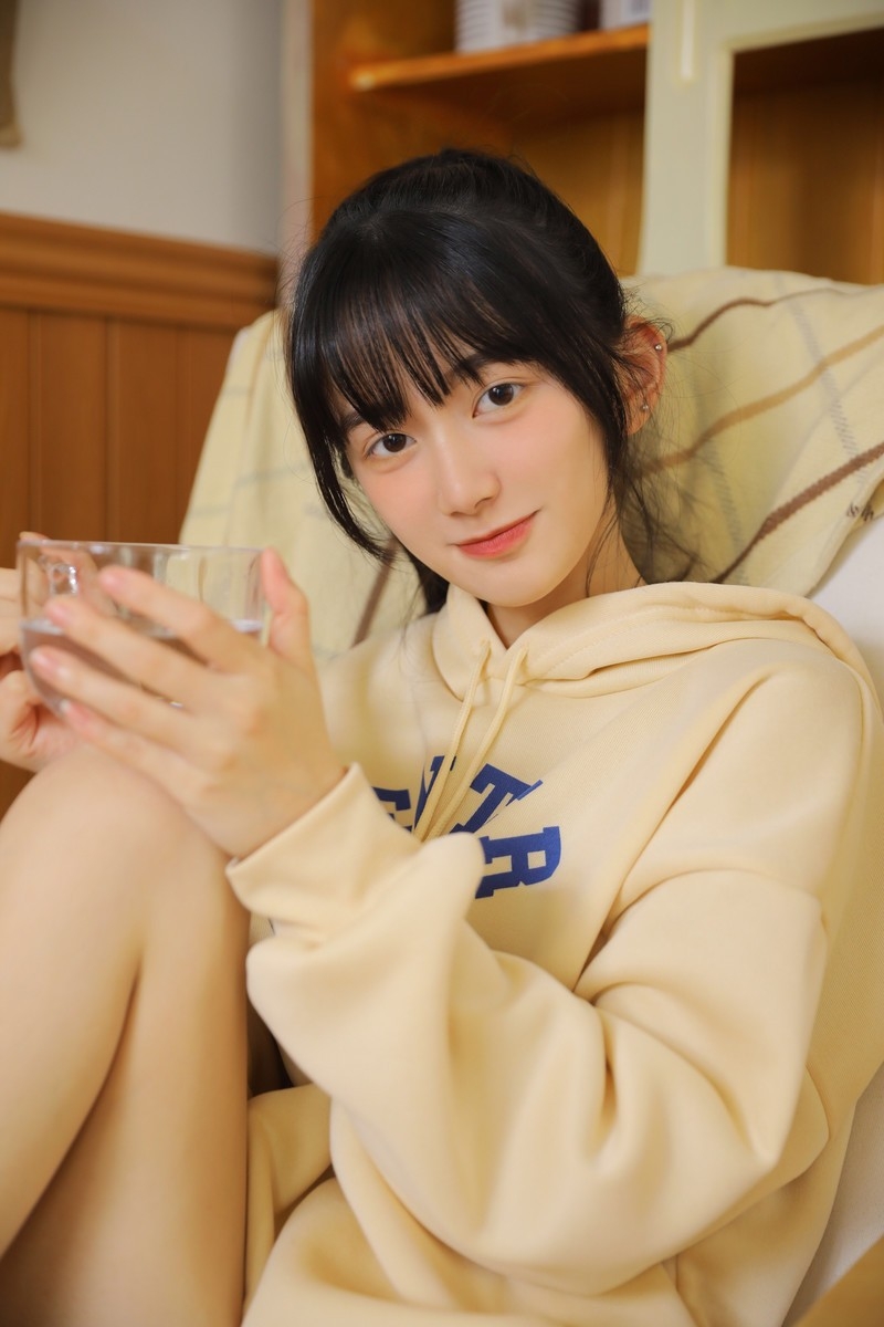 清纯美女青春活力写真图片 6