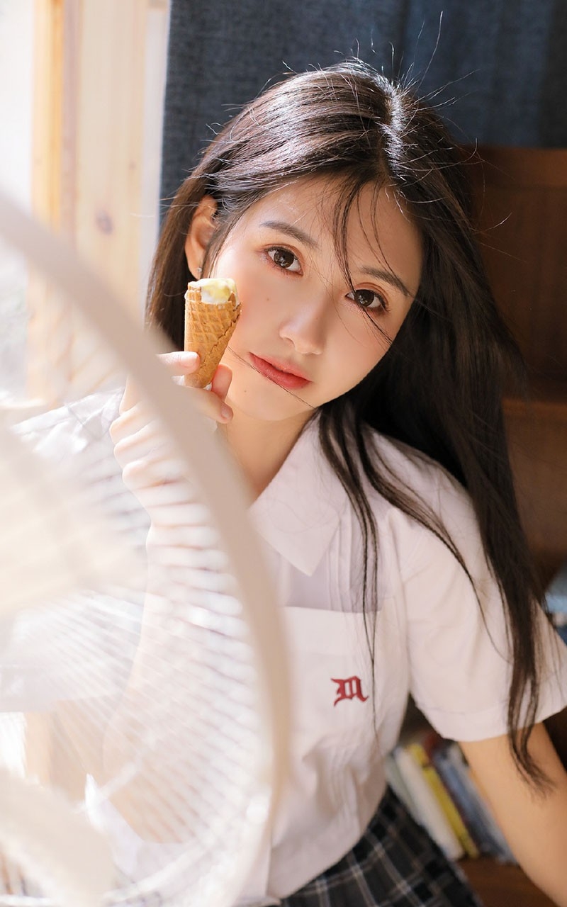美女校花娇软可爱写真摄影 6