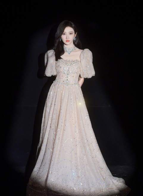 西安美女明星景甜礼服唯美图片 2