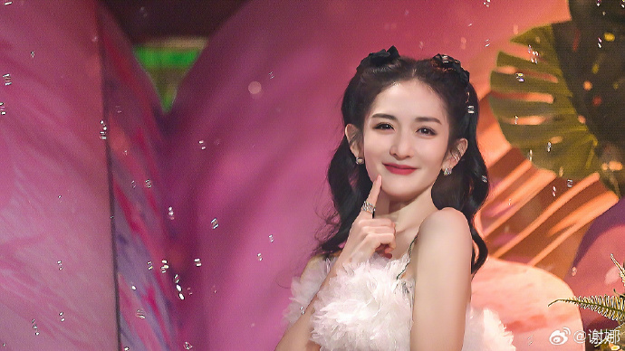 四川美女图片高清主持人谢娜你好星期六图片 5