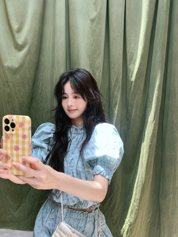 处女座美女图片高清白鹿森系图片 4