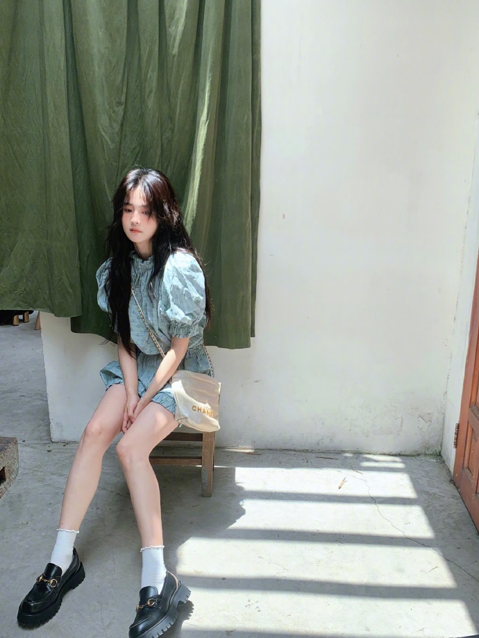 处女座美女图片高清白鹿森系图片 5