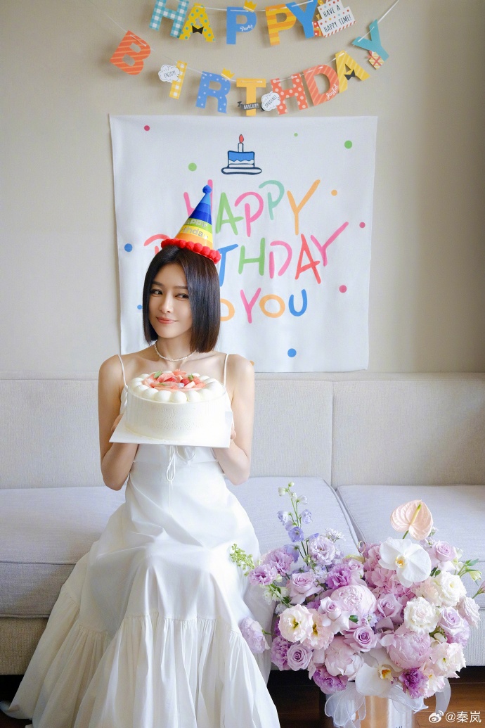 巨蟹座美女图片高清秦岚生日照图片 8