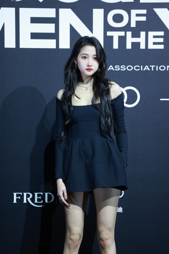 大长腿美女关晓彤性感美腿图片 8