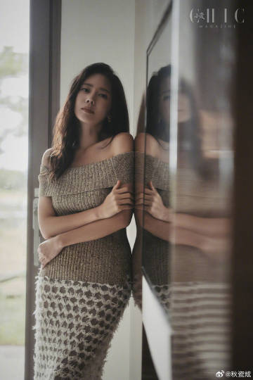 韩国美女秋瓷炫与老公于晓光合体写真图片 4